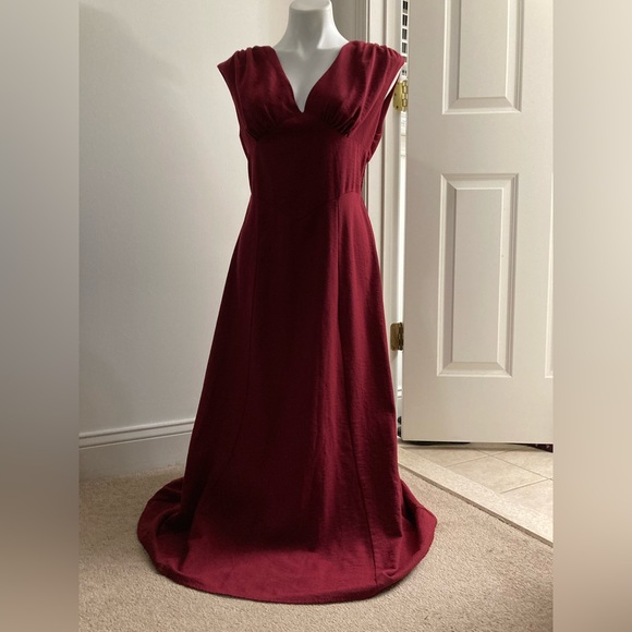 Dress Tells Dresses & Skirts - Cranberry Cocktail Dress